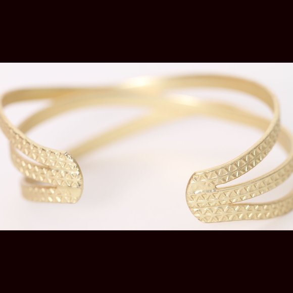 Multi-Row Twisted Gold Tone Cuff Bangle - Picture 4 of 5